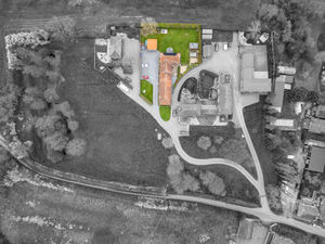 Photo 8- click for photo gallery